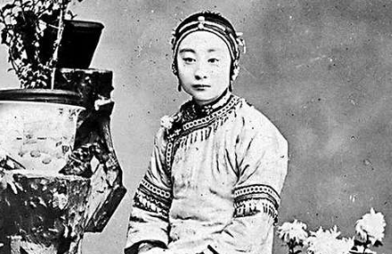 妓女|清朝的名妓是什么样子的？清朝“花魁”怎么选？