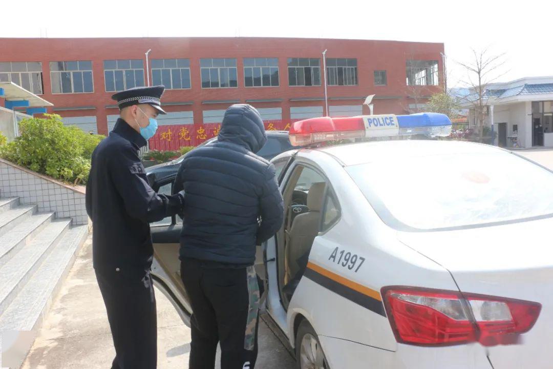 严防！福州两人偷渡回国！擅自出入公共场所，