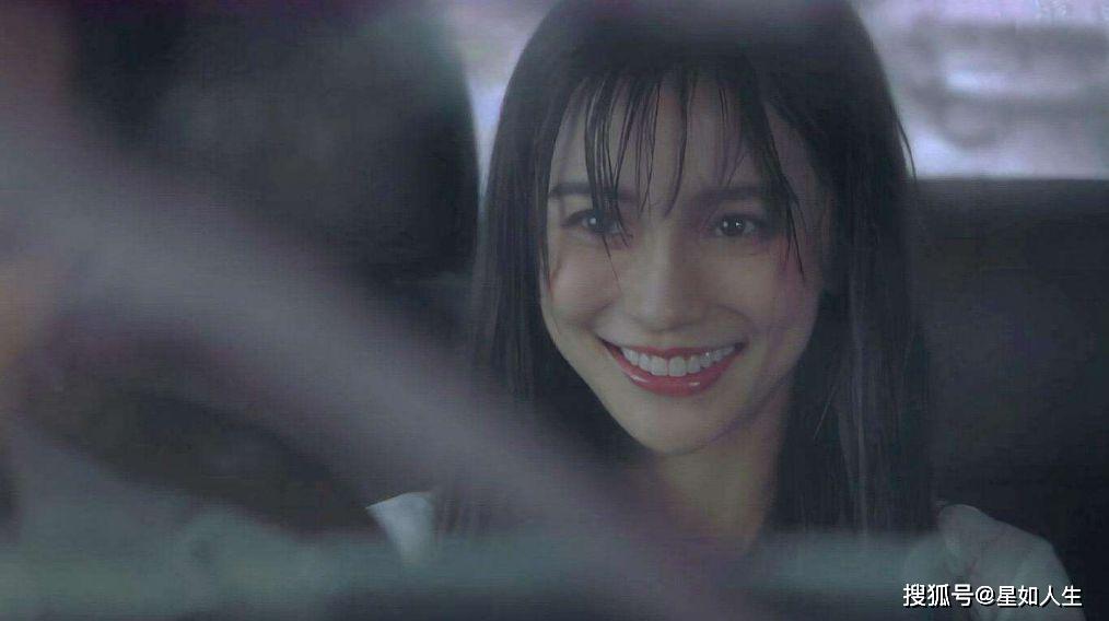 画面怪异?baby演绎"眼中含泪"引热议,"微笑唇"成最大败笔