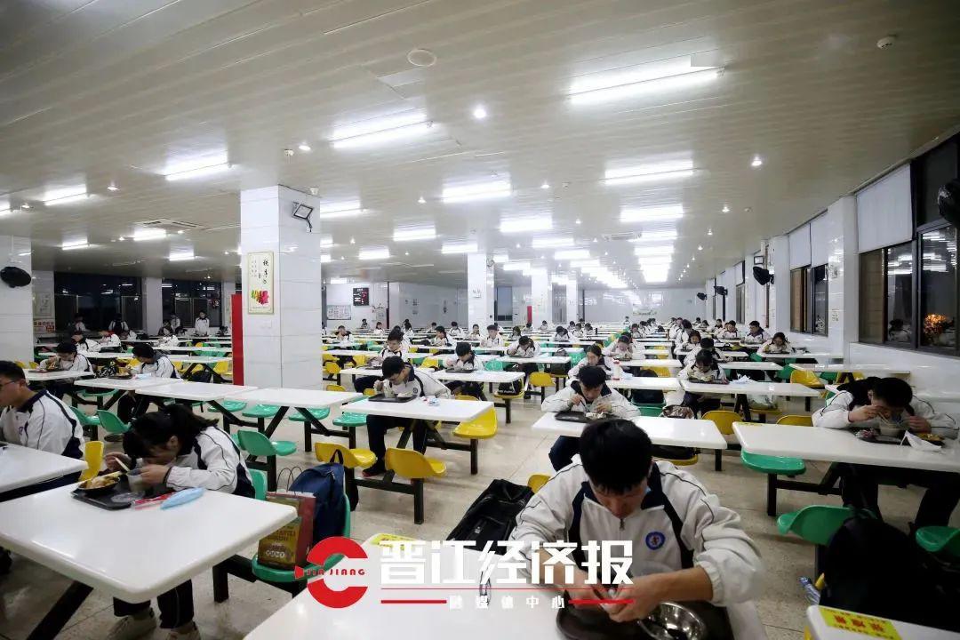 [高三]想吃吗？晋江一中的“暖心夜宵”又开张了……