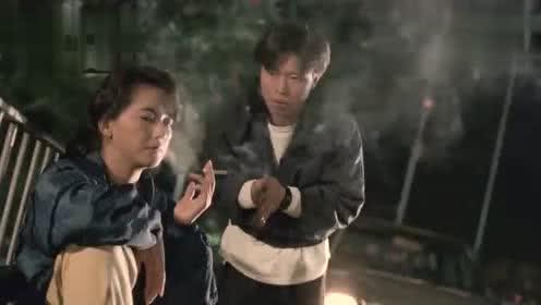 &#39;&#39;霸王花&#39;&#39;胡慧中：让初恋为其自首入