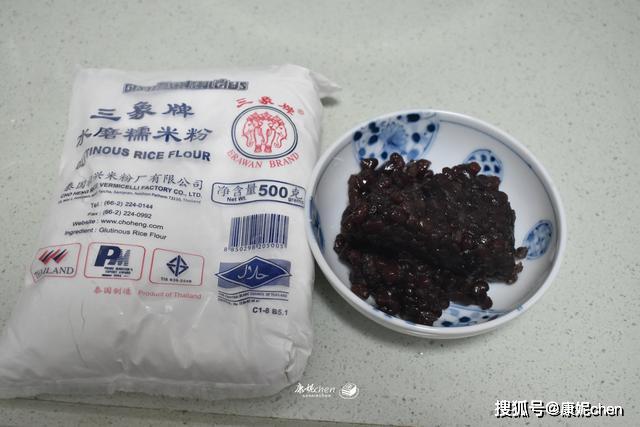 #油条#软糯不油腻,比馒头油条简单又营养,这早餐饼用水焖3分钟出锅
