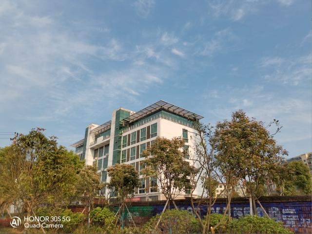 荣耀30S深度评测:不止于外表,内部更有料