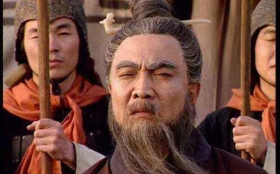 「流民」现在的中国人都得感谢他，曹操曾做了一个重要的决定