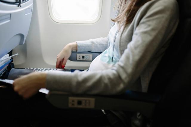 孕期被要求出差单程飞行2小时，辞职还是坚持？孕妈迷茫了