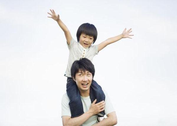 『孩子』孩子也能长成大高个儿宝宝头型暗示将来身高?矮个父母做好三点