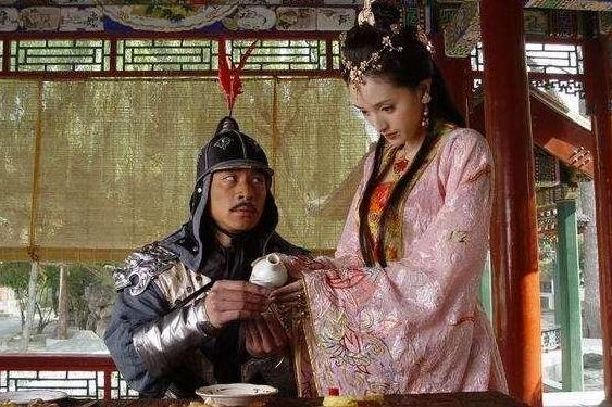 起义军|李自成的起义军为何迅速失败，原来还是离不开财色两字