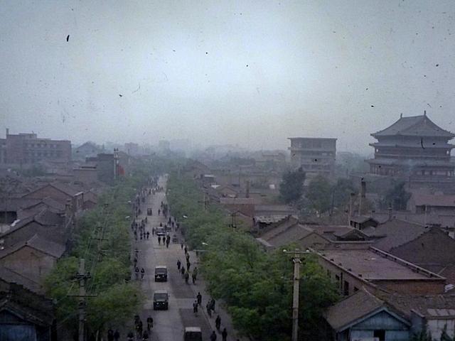 1979年中国,北京海淀四季青公社,上海静安区街景