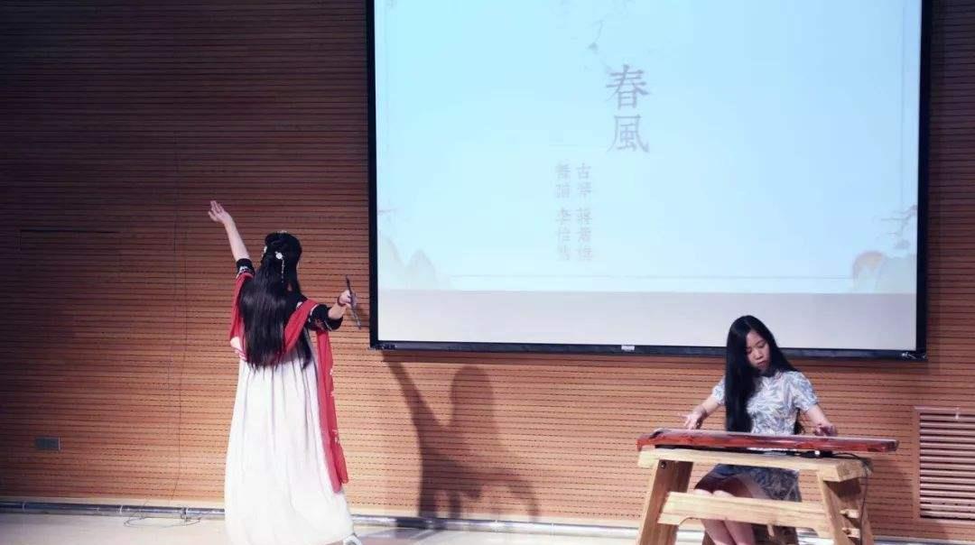 原创大学中“抢着进”的3个社团，尤其是最后一个，想要脱单很轻松！