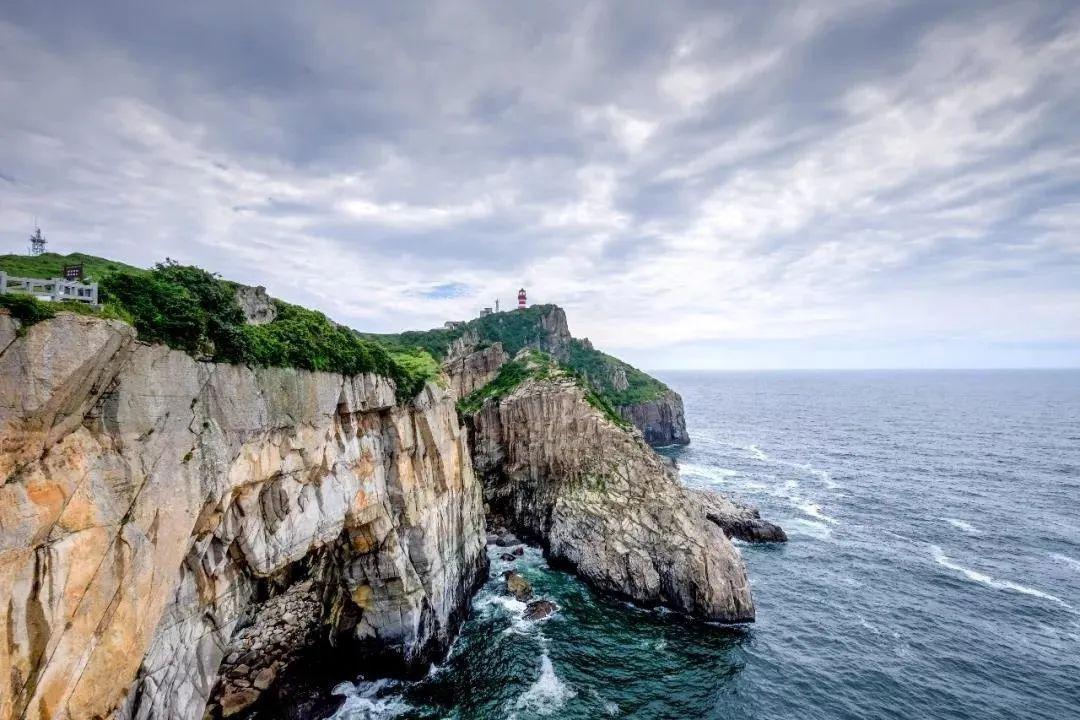 不是热门海岛却超级治愈,这座小岛能圆你一个年少的梦!