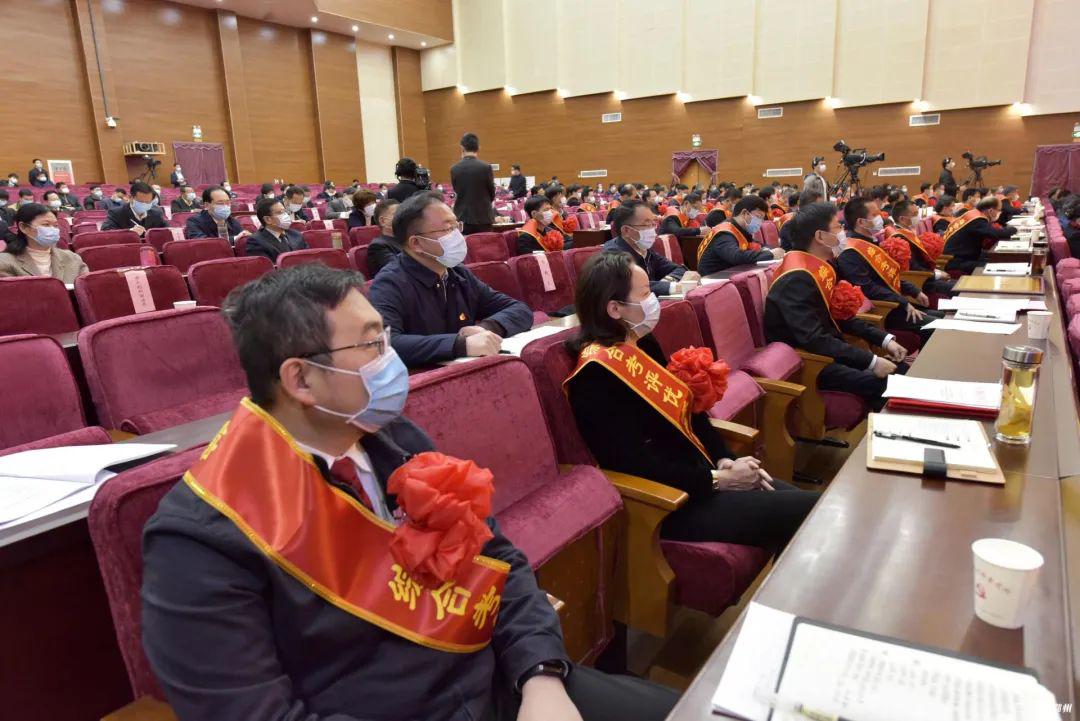 鄂州2020各市gdp_鄂州职业大学(3)