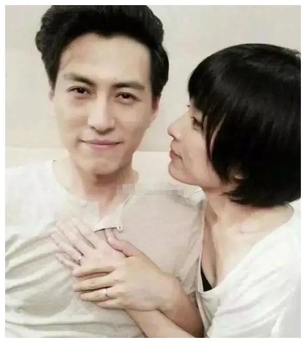看靳东这一家三口,这样的男人活该幸福美好