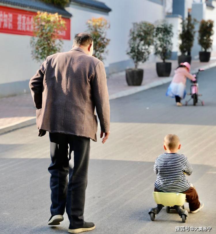洛宁县城印象(图125)