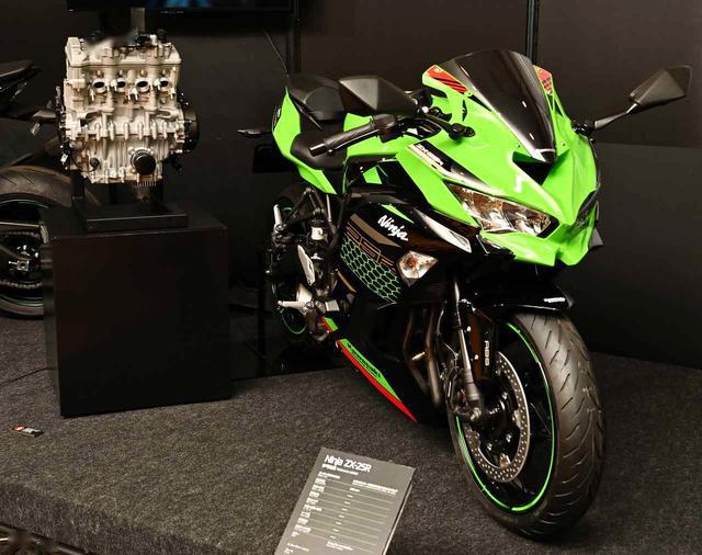 编译:kawasaki zx-25r,四汽缸 250 发动机的秘密