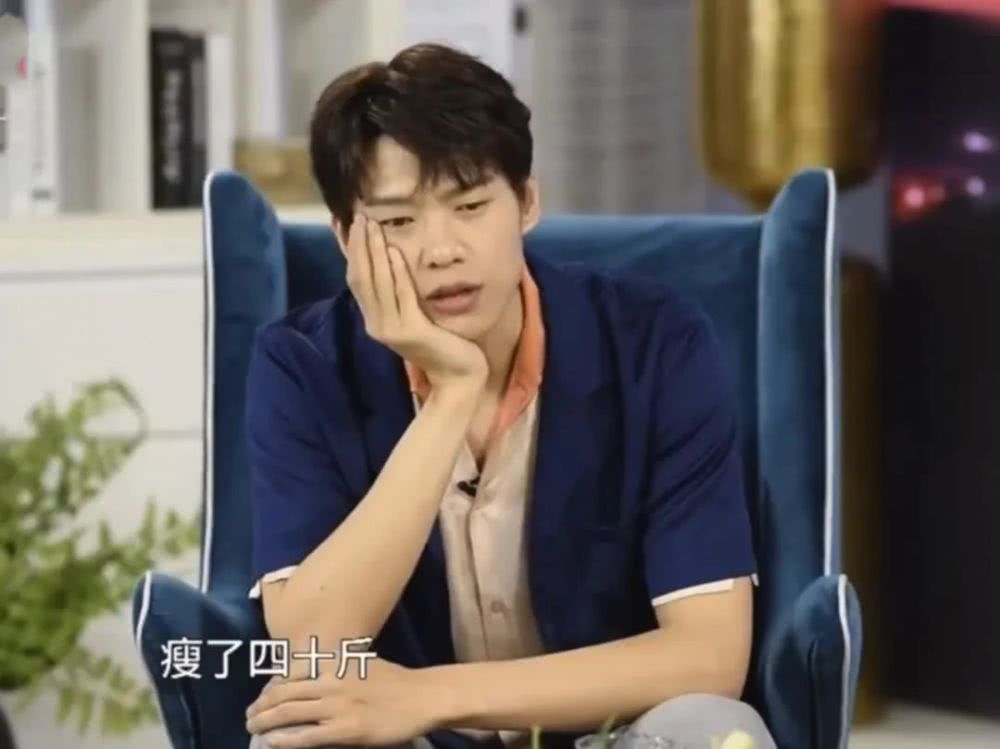 魏大勋杨幂合作的剧 223df1cd57534988806d56e2deb45c08.jpeg