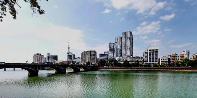 吉安gdp_2018年江西省吉安市13个区县GDP排行总榜(2)