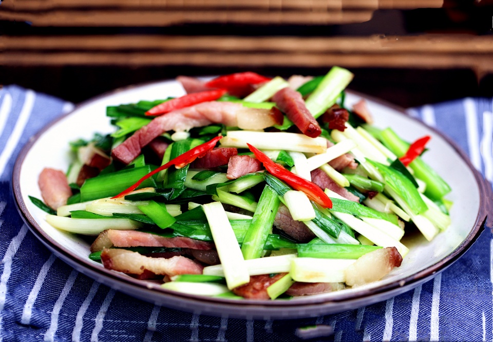 大米配啥菜下饭 523d702ff33e4d90984438b58fc13563.jpeg