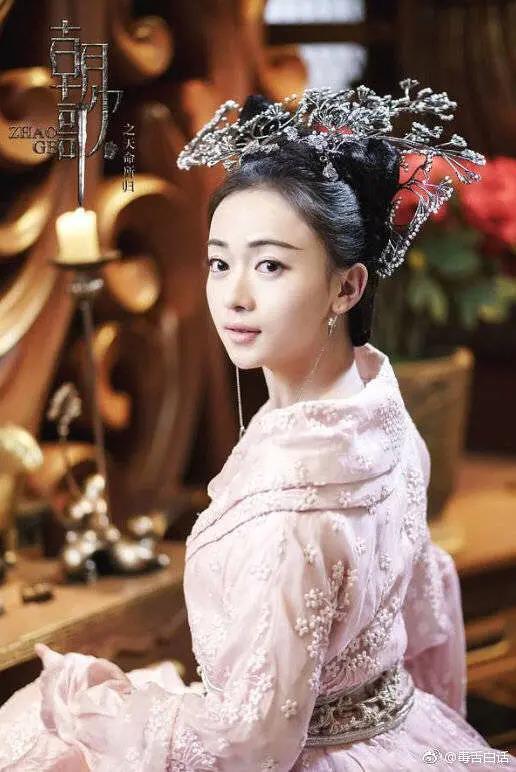 同样是扮演苏妲己，林心如的气质还不如南笙，