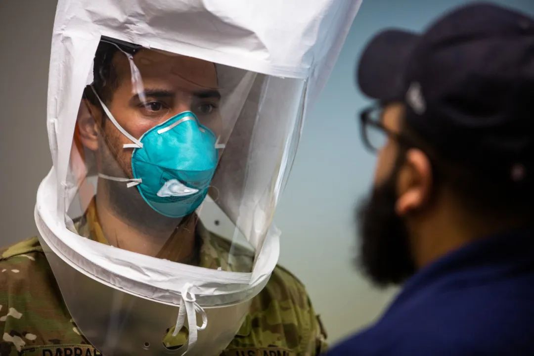 为什么GDP会被怀疑真假_怀疑人生图片(3)