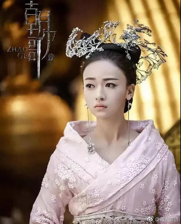 同样是扮演苏妲己，林心如的气质还不如南笙，