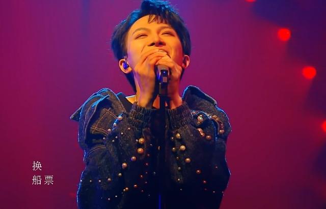 深入解析达拉斯独行侠进攻体系中的挡拆策略与持球核心作用