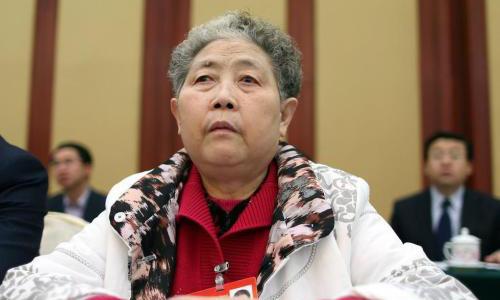 陶华碧重新“出山” ，记忆中的老干妈要回来了