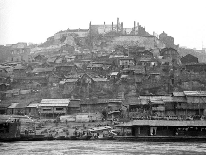 四十年代的重庆老照片:1941年拍摄的朝天门码头