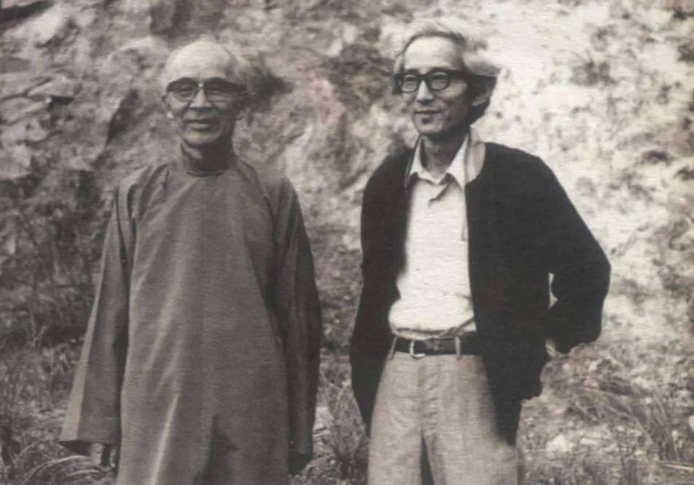 胡兰成(图左)与朱西宁