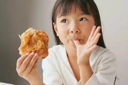 #孩子#孩子会越来越丑，家长要及时纠正，别让娃长残有这4个习惯