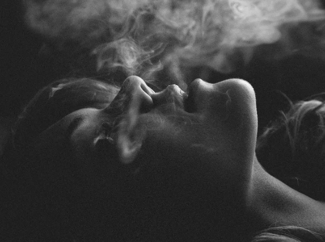 「罪魁祸首」8岁女孩肺癌晚期！罪魁祸首为所有家长敲响警钟！