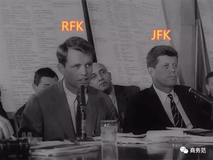 她的外祖父正是美国前任司法部长罗伯特·肯尼迪 robert f kennedy)