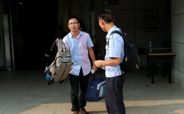 「高考」非清华大学不上，32岁圆梦，36岁毕业，他后悔么？10次高考