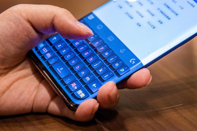 NEX 3S瀑布屏，让人机交互的“第一站”变得更畅爽