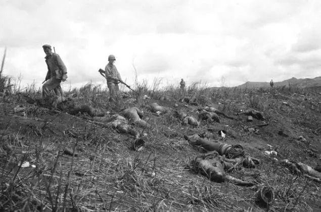 瓜岛战役日军指挥准备开酒庆祝胜利谁知下一秒被美军反杀