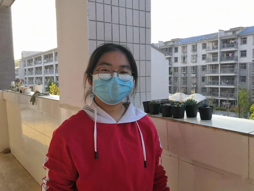 安远一中走读生转为住校生严格实行校园全封闭管理