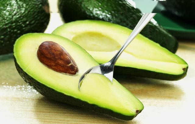 牛油果，真的挺好吃的！
