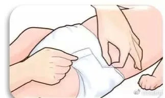 #宝宝#你做对了吗？【托育技能】宝宝尿布这样换