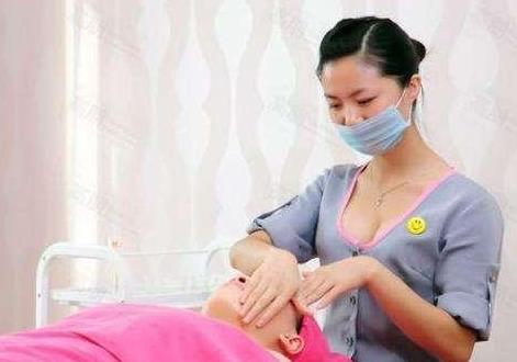 老太婆■得知真相后，结果让人无法淡定10岁女孩转眼变老太婆