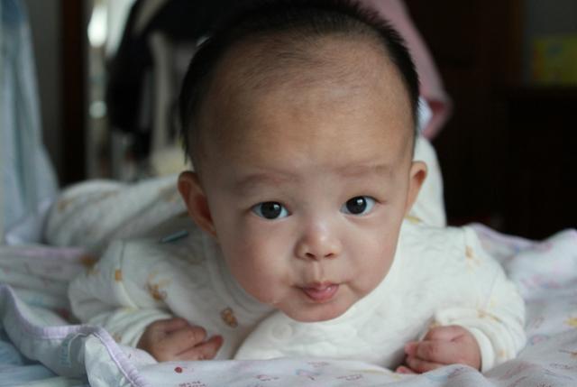 『孩子』脾虚难长个小儿积食百病生!儿科医生:孩子3个信号不能忽视