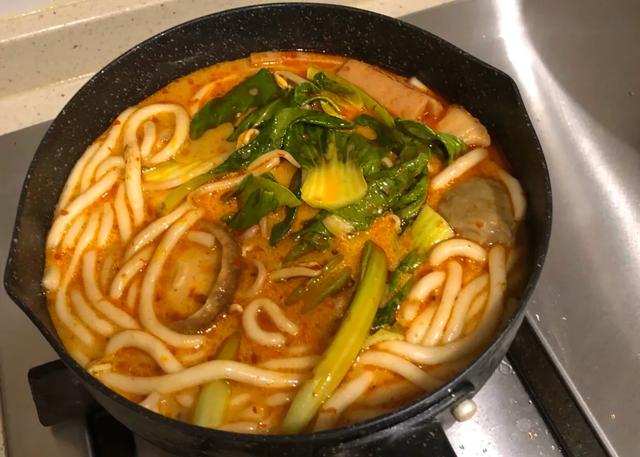 自己在家煮牛肉粉 5943ecf916ba4b9b9e51bf0afc3d16ad.jpeg