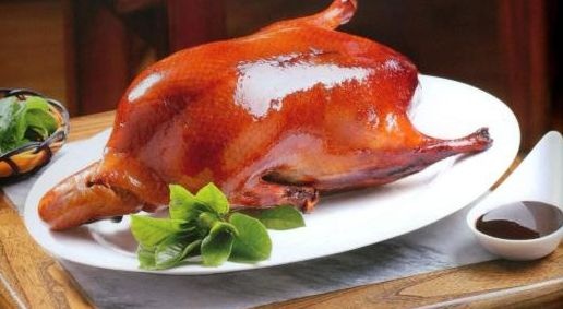 北京烤鸭 peaking duck