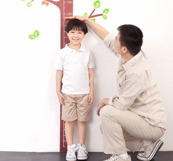「孩子」说明身高到了最后的冲刺期，错过恐怕难再长孩子出现这几种情况