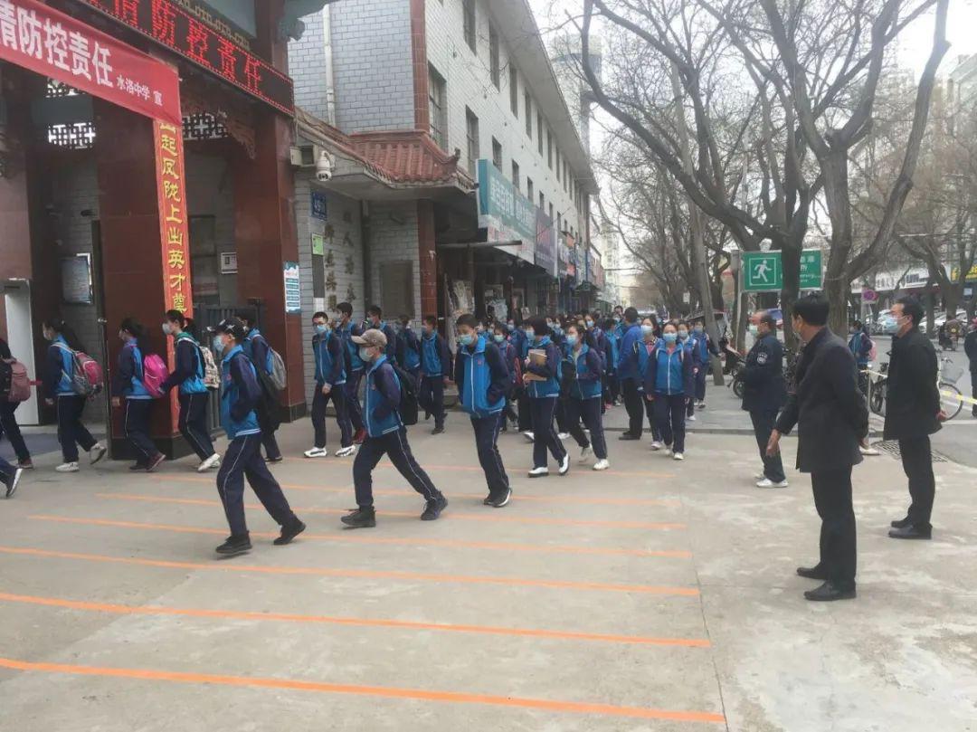 庄浪朱店中学,水洛中学开学第一天一幕幕