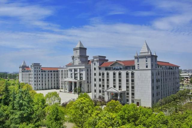 教育：又贵又烂？这些实力够强的民办大学被你们冤枉了