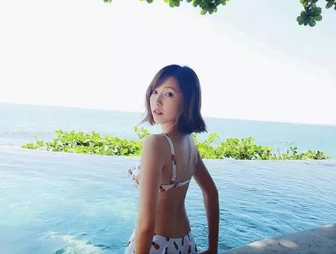 53岁李泽楷与小26岁女友分手？梁洛施2年产3子被