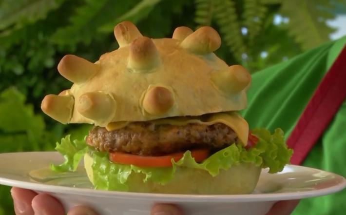 花式防疫来袭！忍住别笑：印度警察COS成新冠病