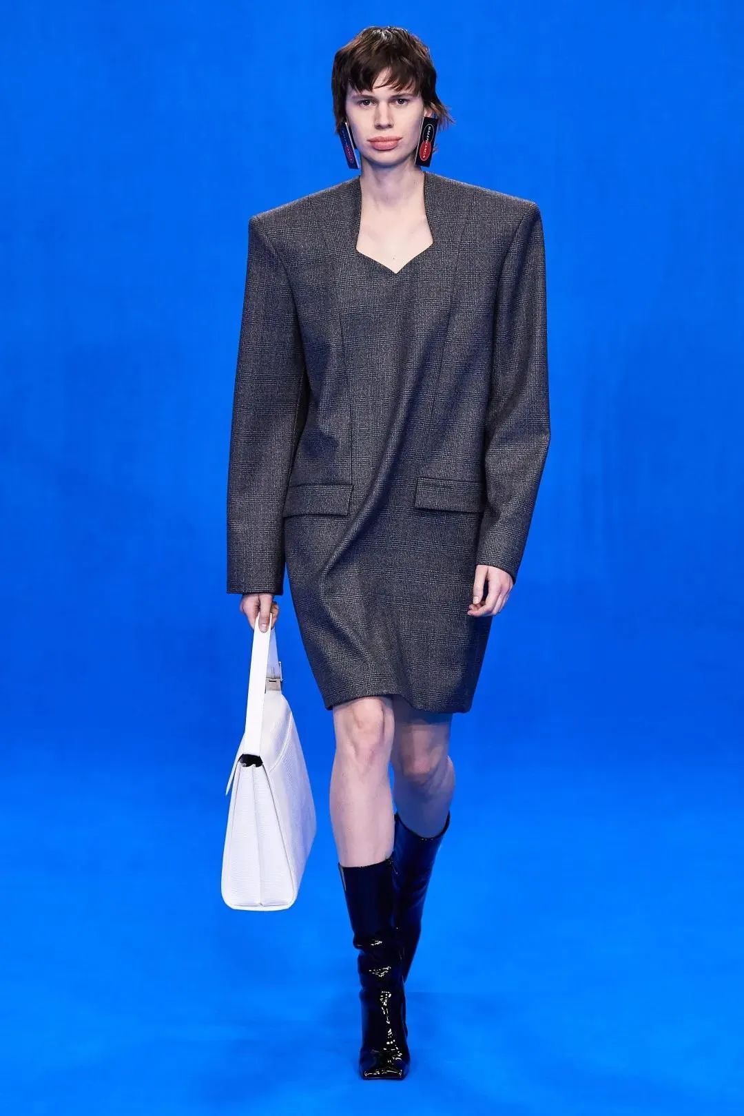 潮流时代服饰精选 ab35ea937968465eb781ca324ad16241.jpeg