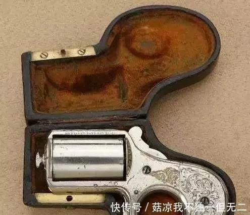 全球"最奇葩"的手枪,最后一把售价260万._子弹