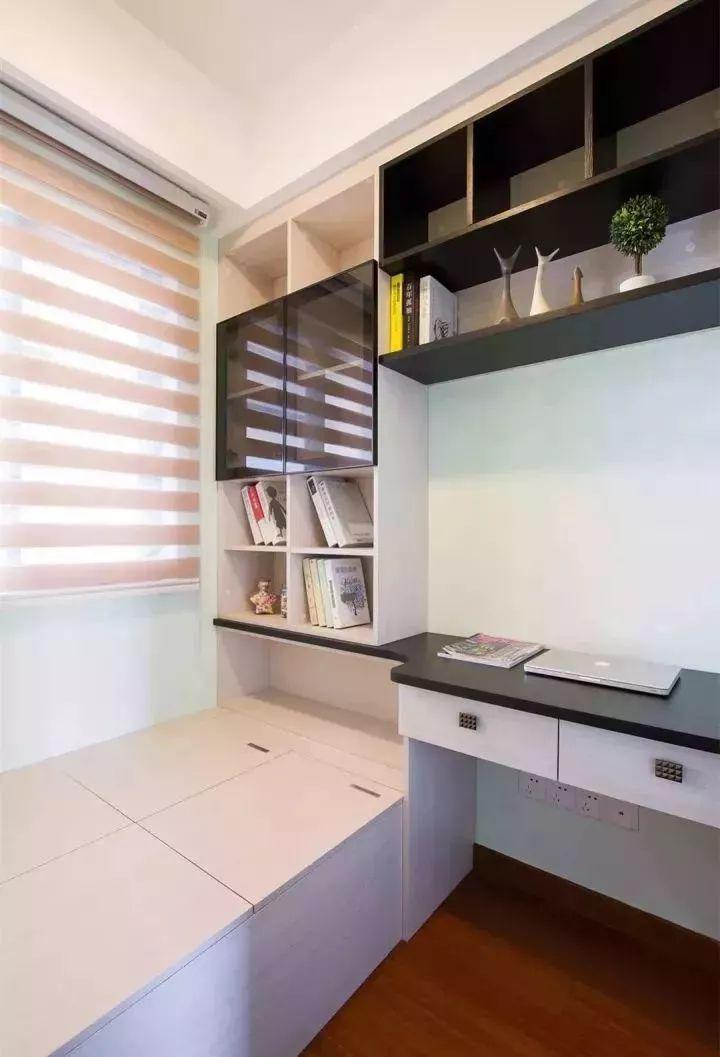 榻榻米的床尾应该怎样装衣柜书柜还是组合柜看完就明白了