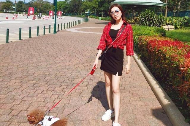 53岁李泽楷与小26岁女友分手？梁洛施2年产3子被